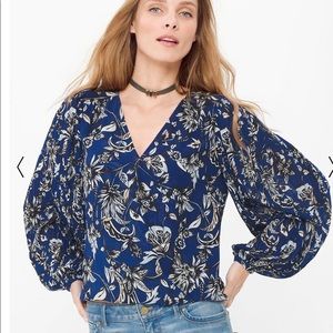 PAISLEY FLORAL PLEATED-SLEEVE SURPLICE BLOUSE